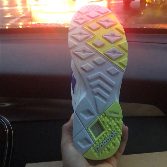 Reebok classic Unisex - Picture 2 of 5